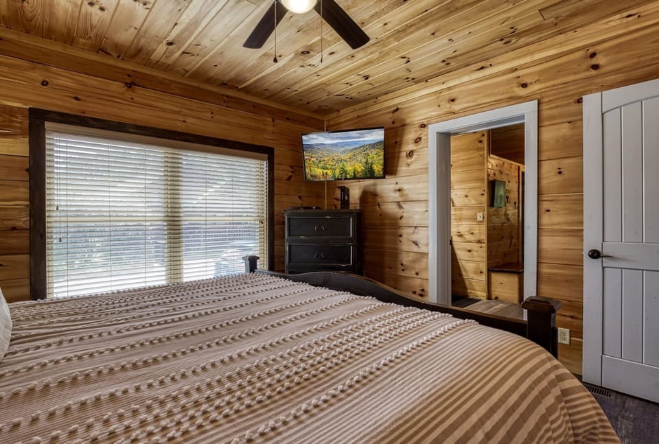 Cabin, 2 Bedrooms | 2 bedrooms, free WiFi