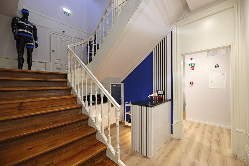 FLH Porto Downtown GuestHouse Bed and Breakfast in Porto