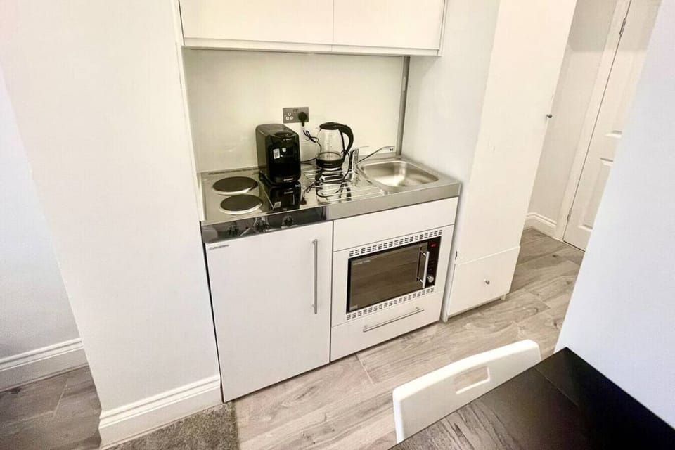 Well equipped kitchen