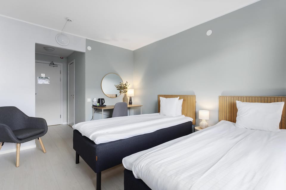 Standard Room, 2 Twin Beds, Non Smoking | Pillowtop beds, desk, blackout drapes, soundproofing