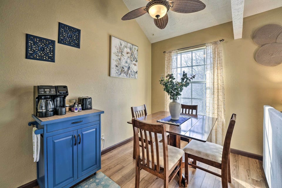 Dining Area | Dishware/Flatware
