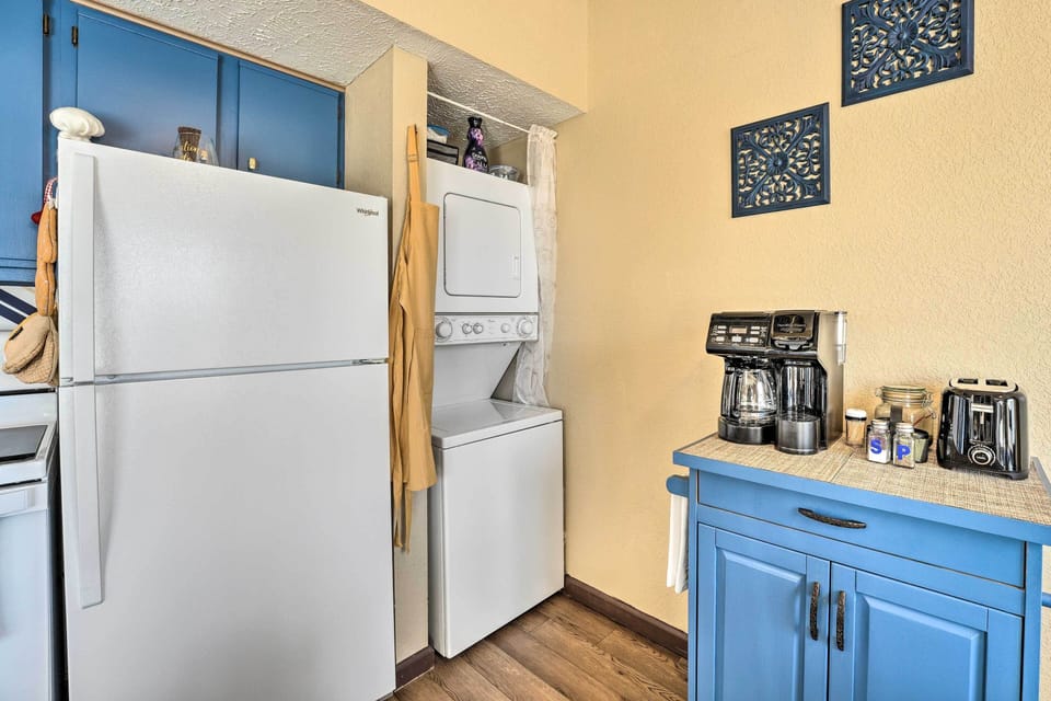 Laundry | Iron/Board