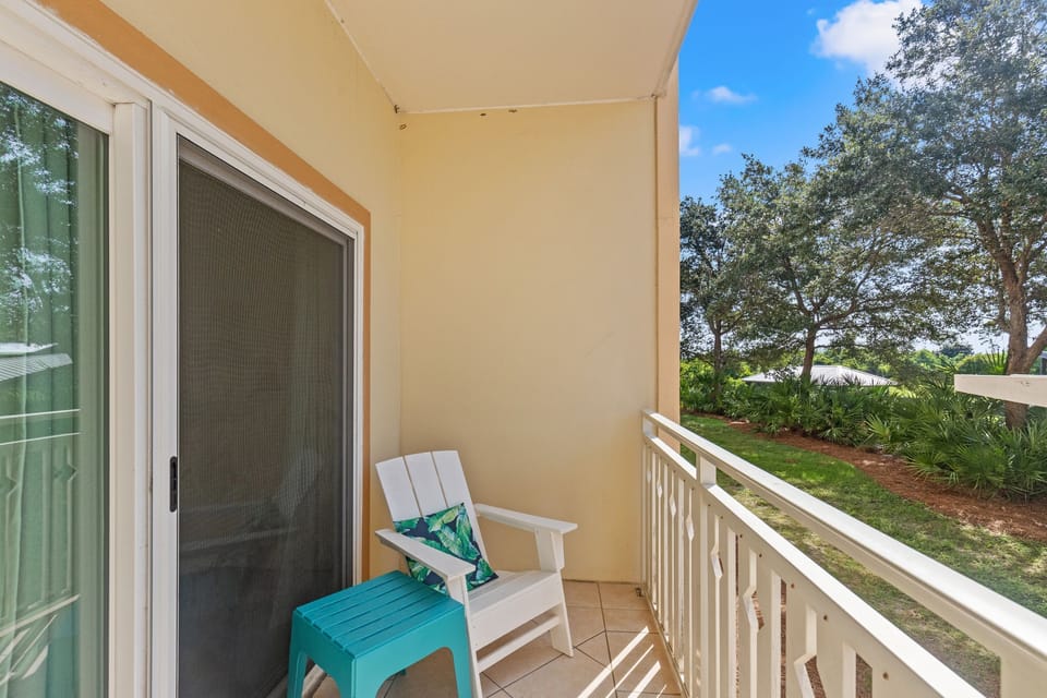 1st Floor Balcony