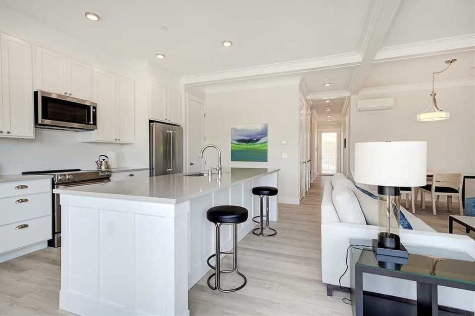 Seating at kitchen island