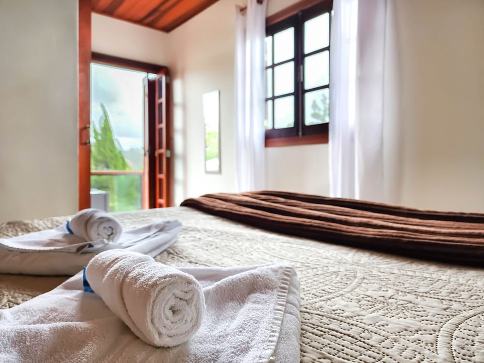 Superior Twin Room | Iron/ironing board, free WiFi