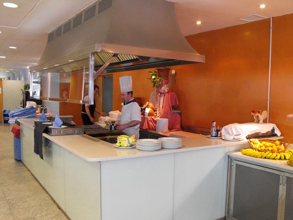 Hotel Neptuno by On Group Hotel in Roquetas de Mar