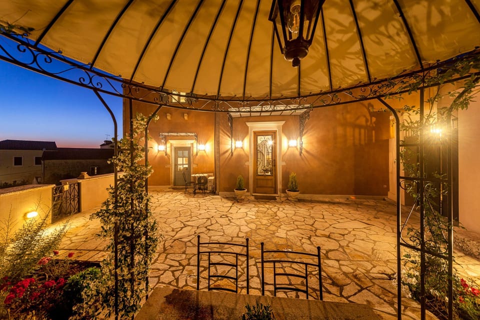 Glimmering elegance on entrance terrace