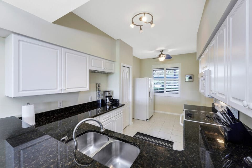 Kitchen 3