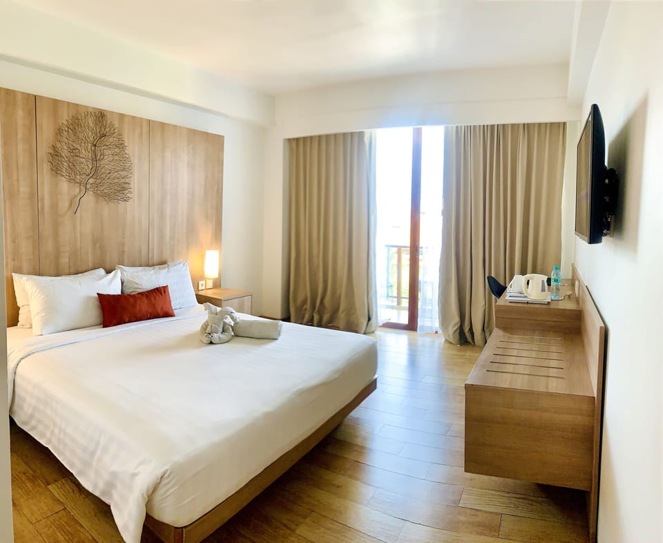In-room safe, desk, laptop workspace, iron/ironing board