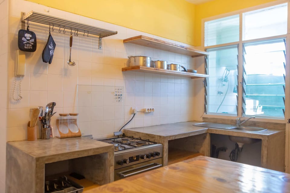 Fully equipped kitchen