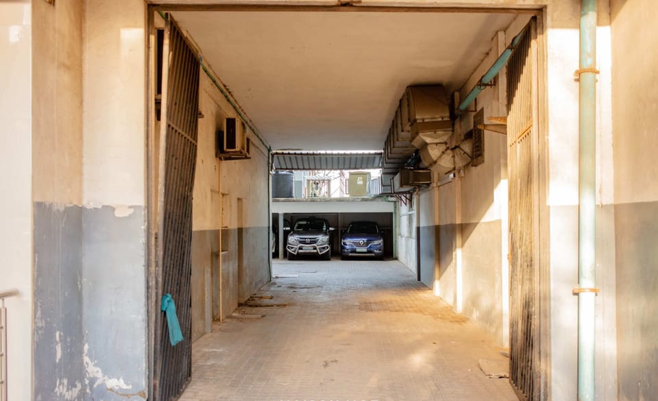 Dedicated parking spot. Please contact us with your car dimensions to confirm the space!