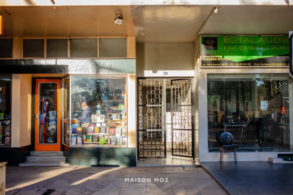 Building entrance, next to Mabuko book store