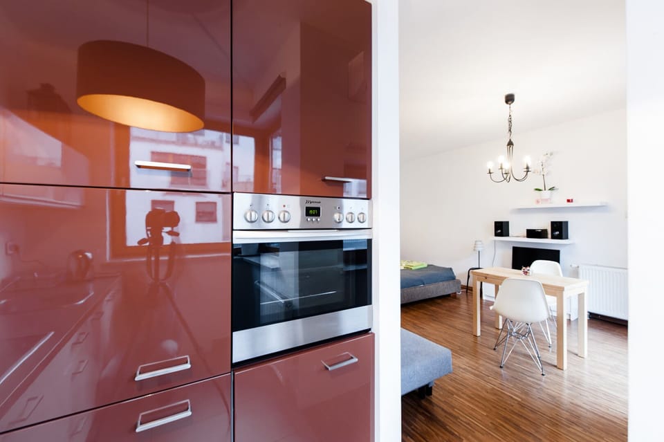 Exclusive Apartment | Private kitchen | Dining tables