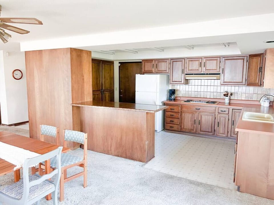 The large kitchen is spacious enough for everyone to join in food prep. Everything you need to cook great meals is here waiting for your culinary skills.