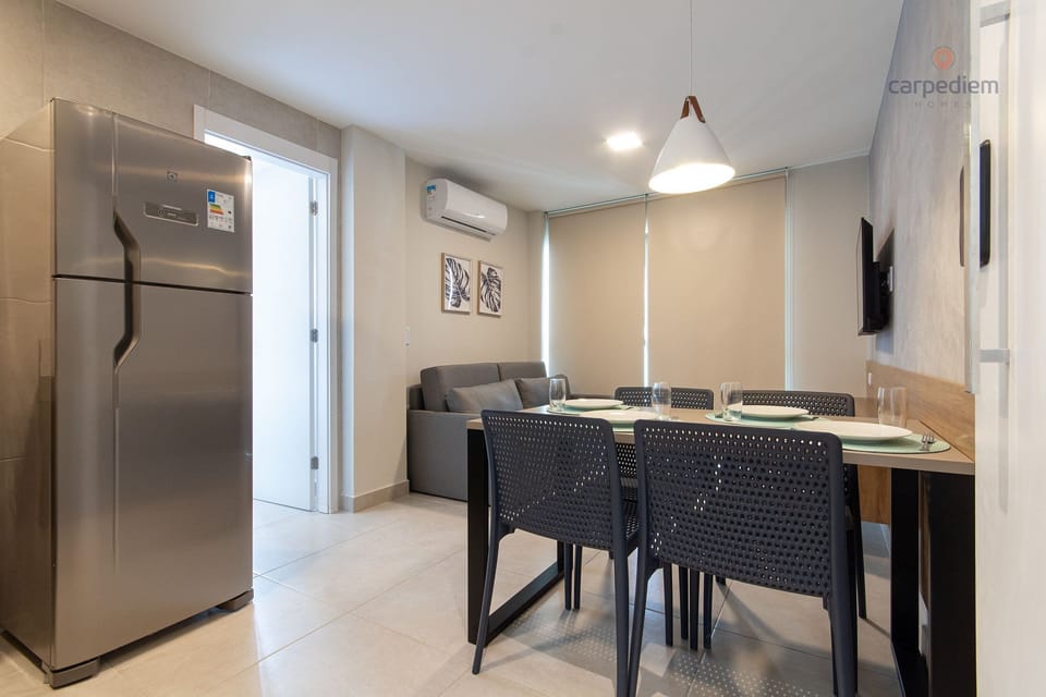 Comfort Apartment | Dining