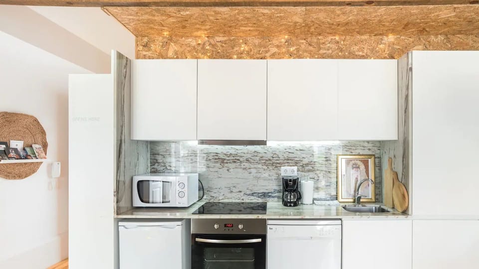 Fully equipped kitchenette for your homemade meals #cooking #kitchen