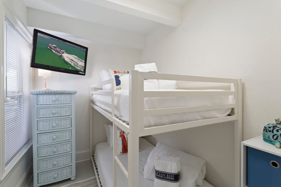 23-Sea-Cabins-2B-Bunk-Nook