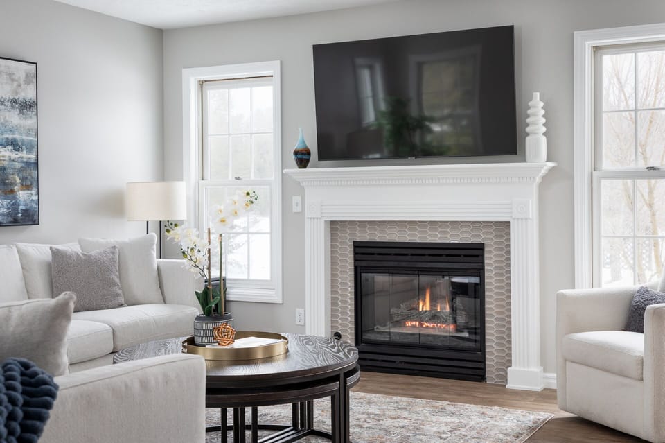 Come join us at the Nest! Gather around this cozy and inviting living space, where you can relax with your loved ones. Watch a movie or play your favorite games to fill up an entire afternoon of fun - there even is a sleeper sofa for added space.