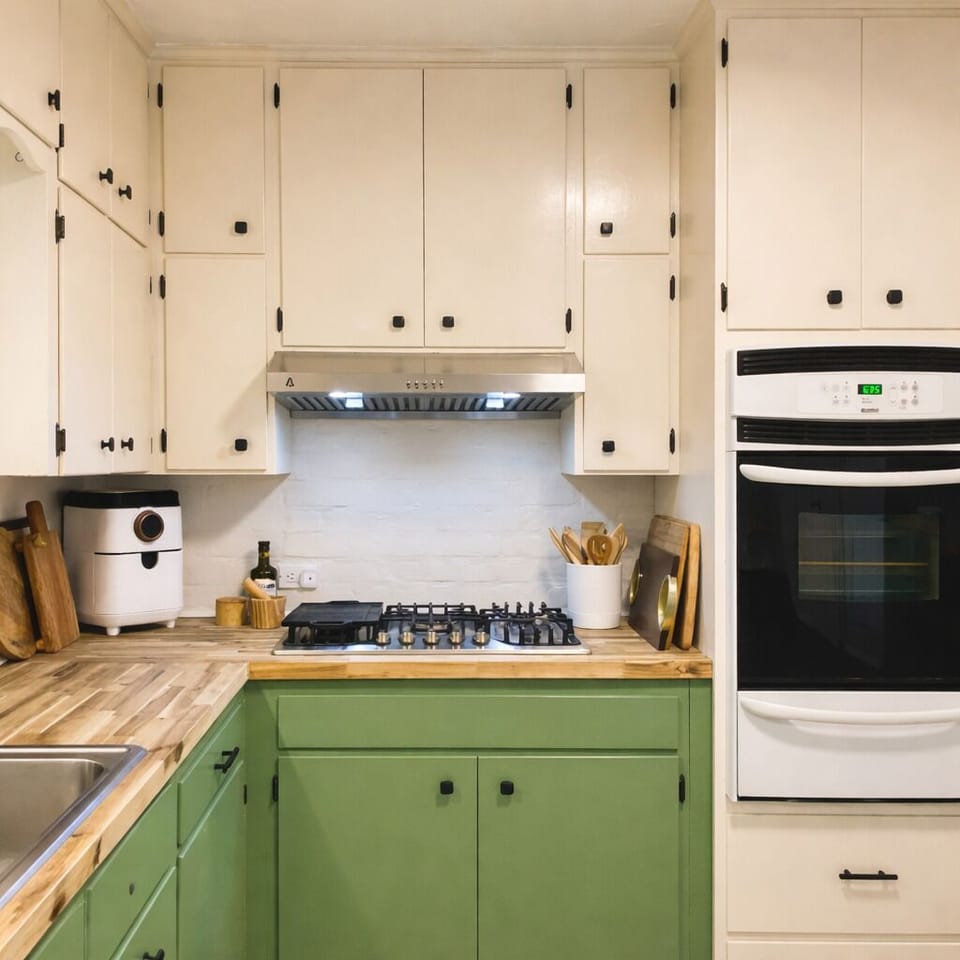 Gorgeous chef`s kitchen