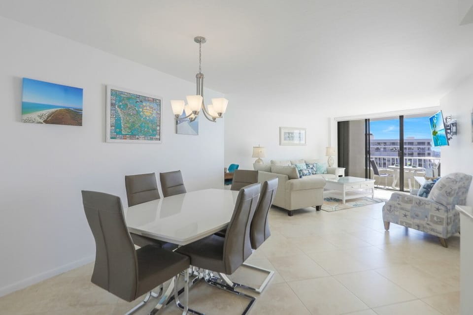 Our comfortable dining room seats 6