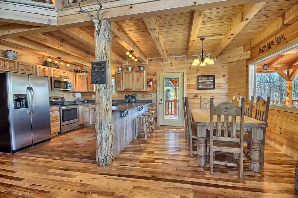 Dining Area & Full Kitchen, looking south
