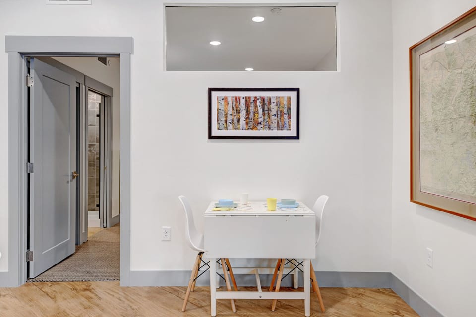 Kids Table