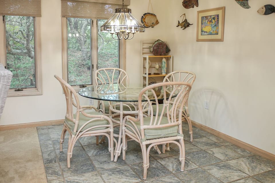 Dining Room 1 2025