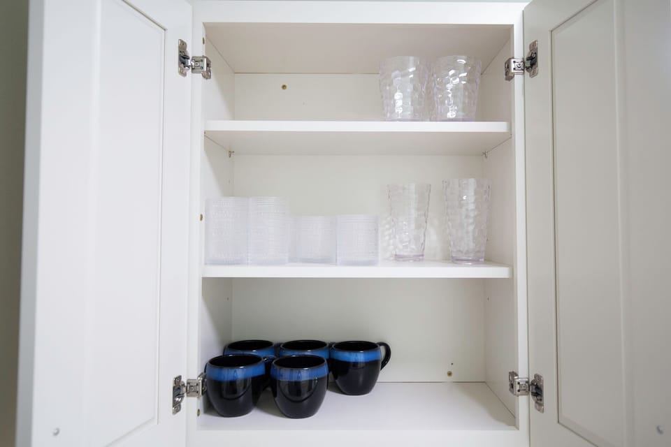 Elite Cabin, Beach View | Private kitchen | Mini-fridge, microwave, coffee/tea maker, dining tables