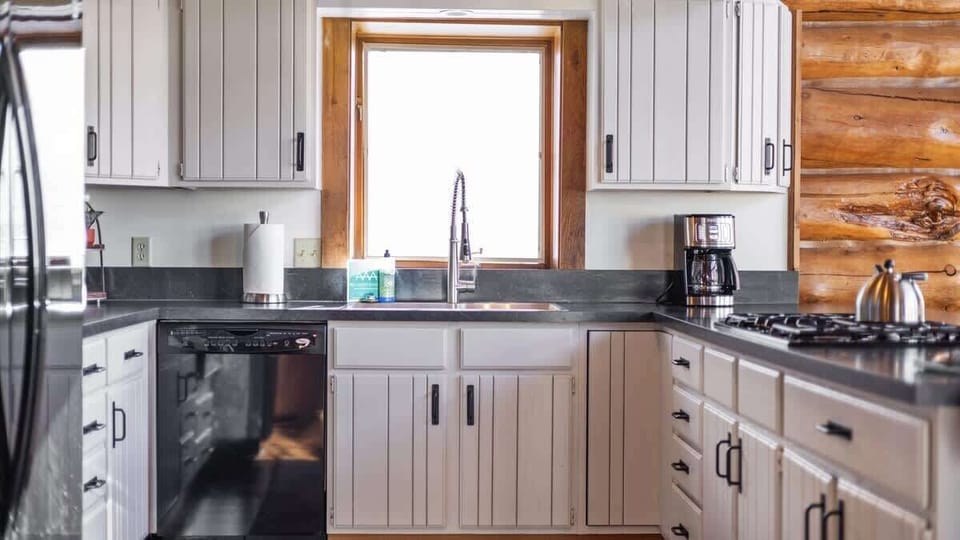 great kitchen
