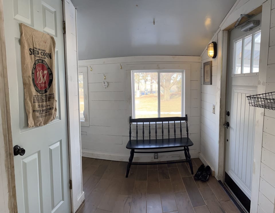 Main bathroom, behind the kitchen and off the laundry room. 