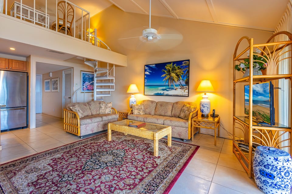 Condo, 2 Bedrooms | Living area