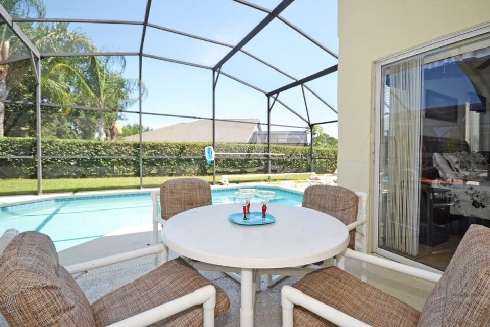 House, 4 Bedrooms | Outdoor dining