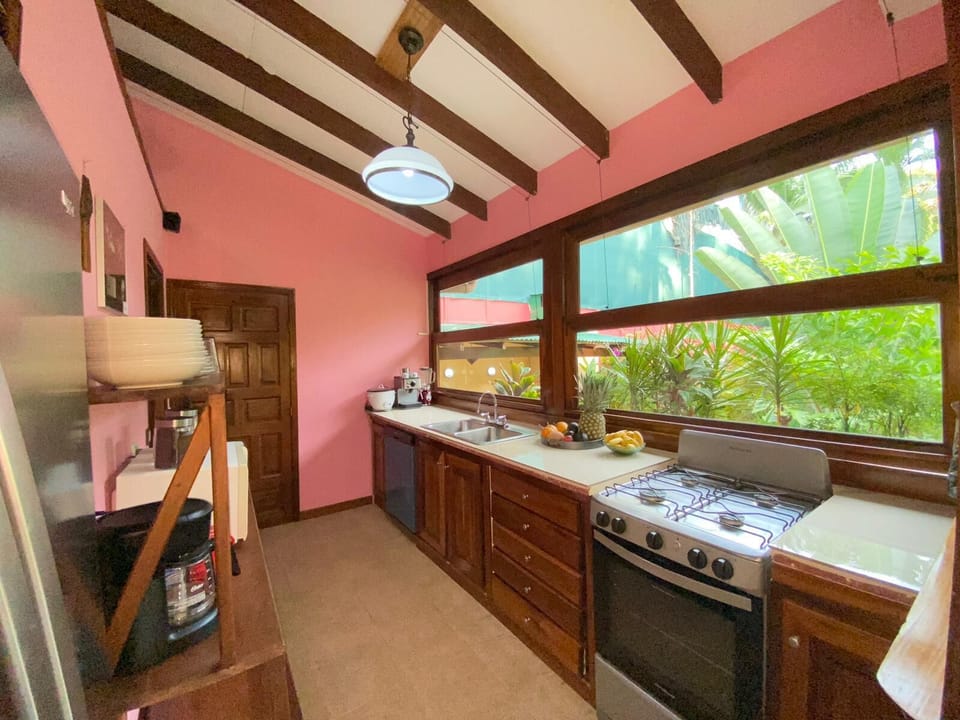 All equipped kitchen