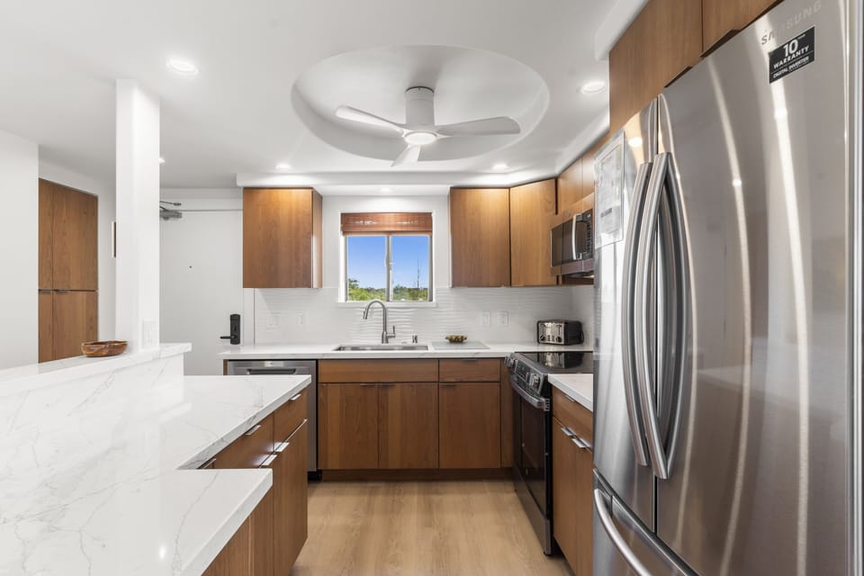 Condo, 2 Bedrooms | Private kitchen | Coffee/tea maker, fridge, oven, toaster