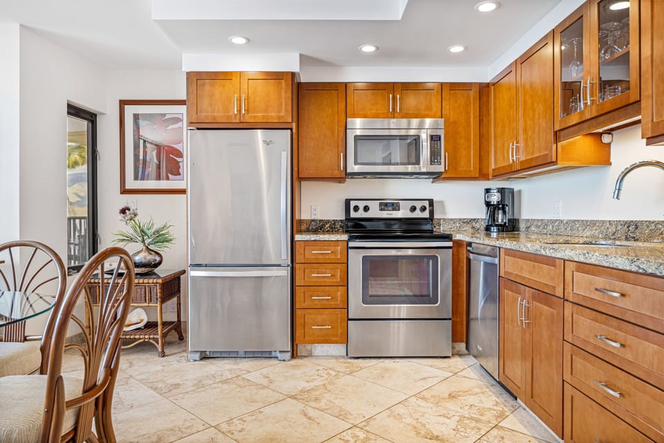 Condo, 1 Bedroom | Private kitchen | Coffee/tea maker, fridge, oven, toaster