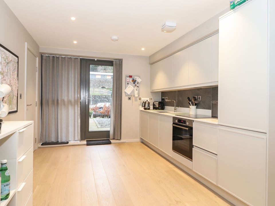 Fridge, dishwasher, electric kettle, toaster