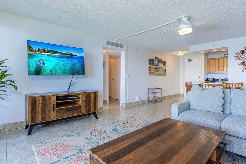 Condo, 2 Bedrooms | Living area | Smart TV