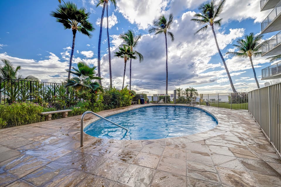 Condo, 2 Bedrooms | Pool