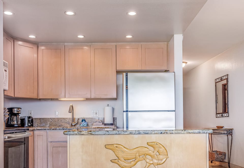 Condo, 1 Bedroom | Private kitchen | Coffee/tea maker, fridge, oven, toaster