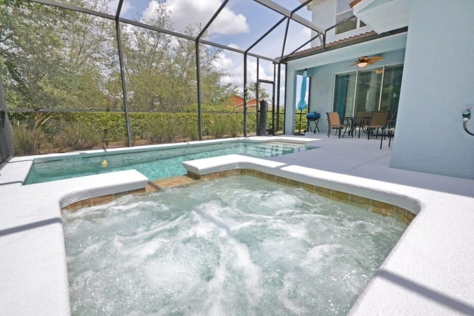 House, 5 Bedrooms | Terrace/patio