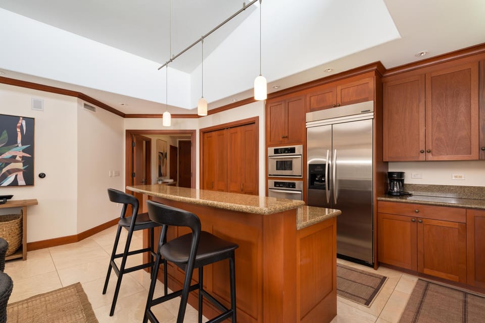 Condo, 2 Bedrooms | Private kitchen | Coffee/tea maker, fridge, oven, toaster