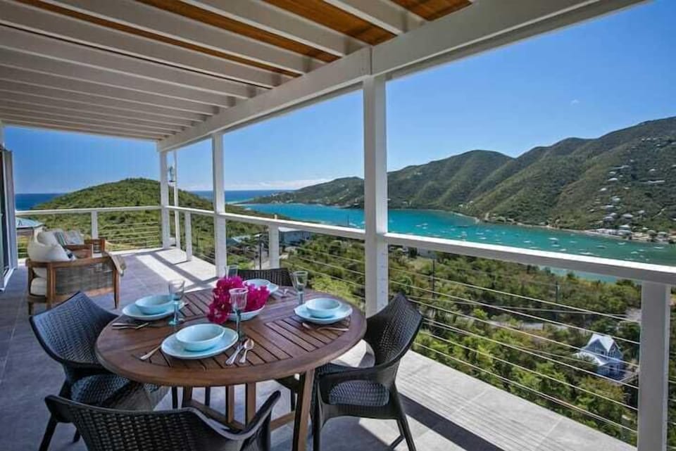 Outdoor dining space