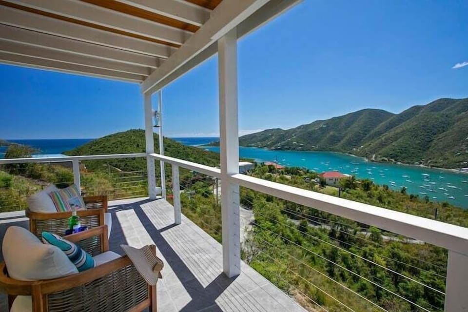 View of Coral Bay Harbour