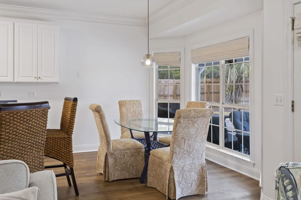 Sweet Spot Dining Room Alt
