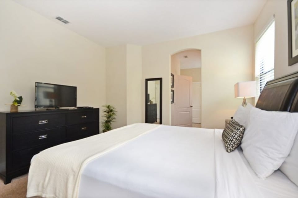 Townhome, 4 Bedrooms | 4 bedrooms, WiFi (free), individually decorated, individually furnished