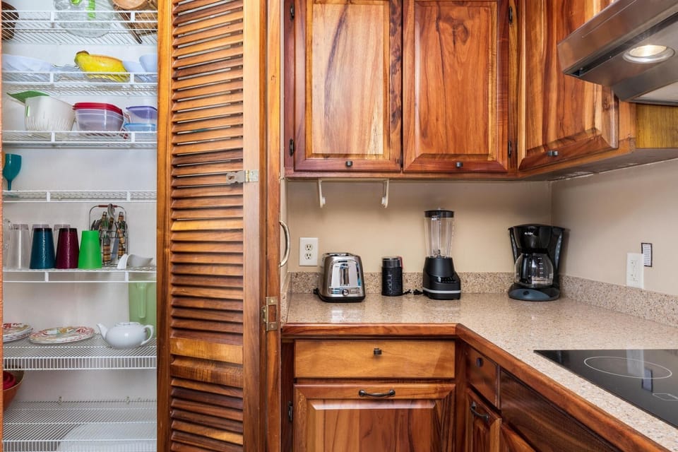 Condo, 2 Bedrooms | Private kitchen | Coffee/tea maker, fridge, oven, toaster