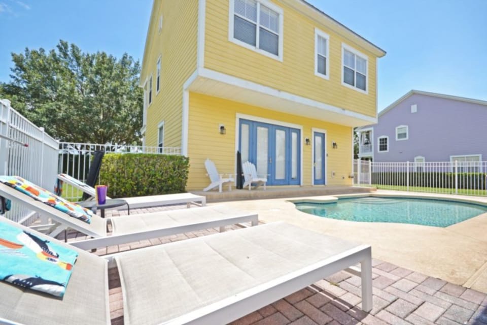 House, 3 Bedrooms | Pool | Outdoor pool, a heated pool