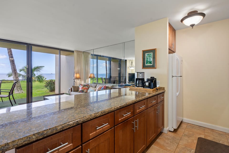 Condo, 1 Bedroom | Interior
