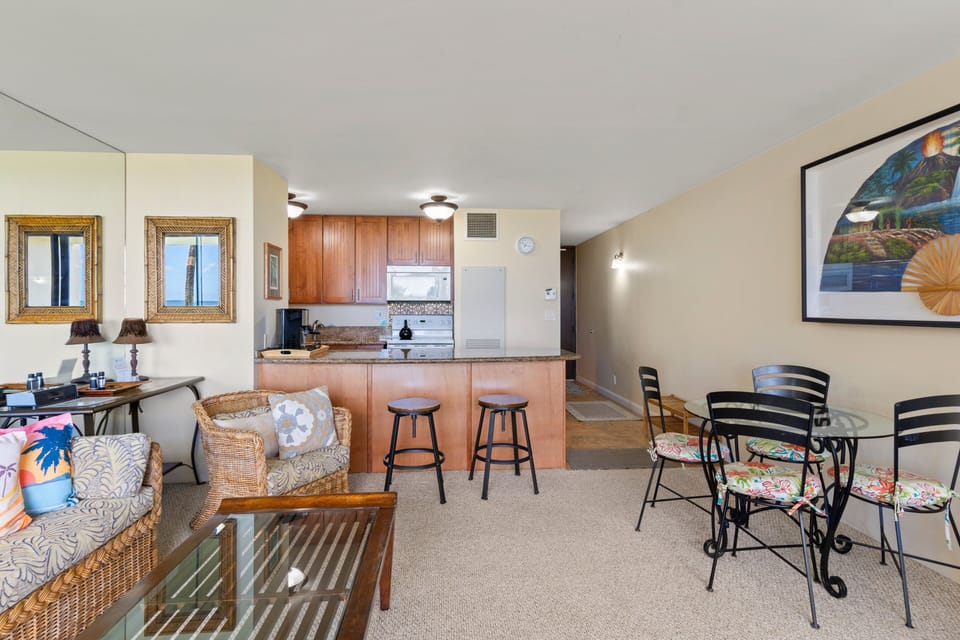 Condo, 1 Bedroom | Interior