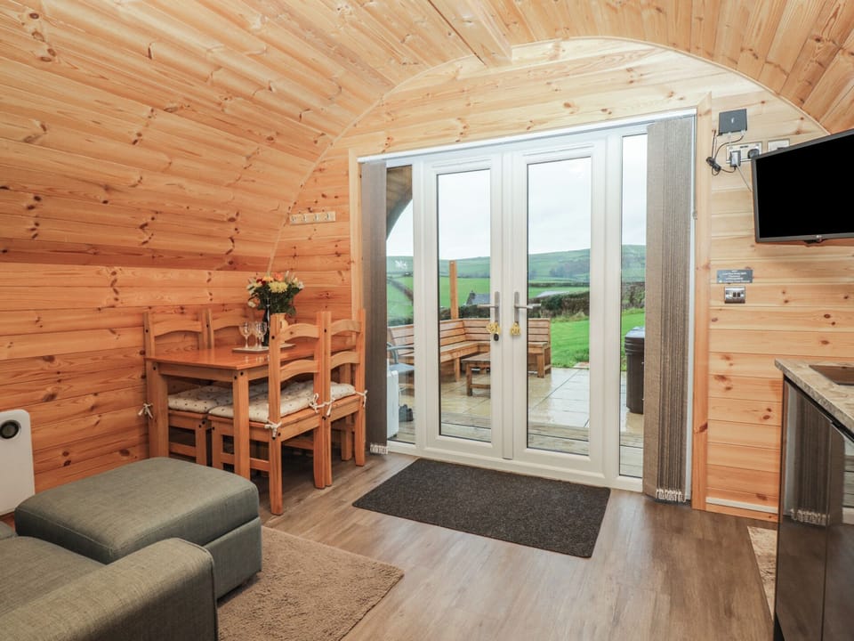 Cottage | Living area